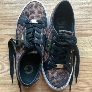 EUC G by Guess Backer 10 Leopard Print Shoes